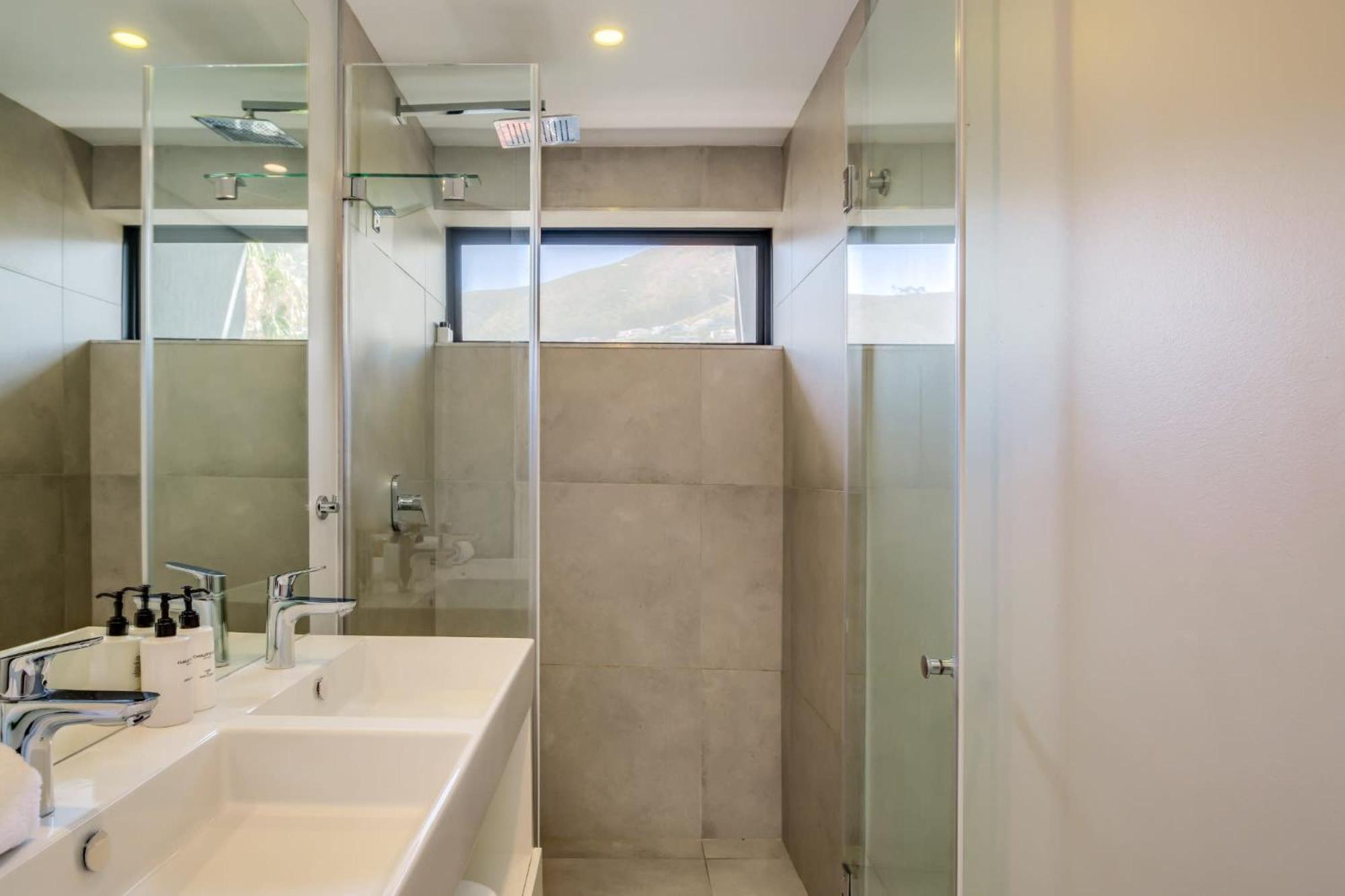 Quendon Penthouse Apartment Cape Town